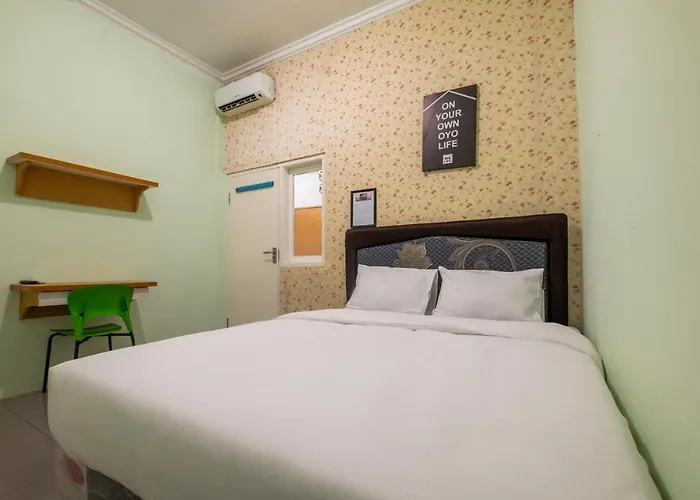 Oyo 2676 Cathaleya Homestay Syariah